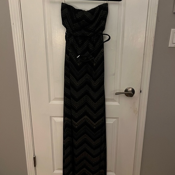 Strapless Maxi - Picture 1 of 3